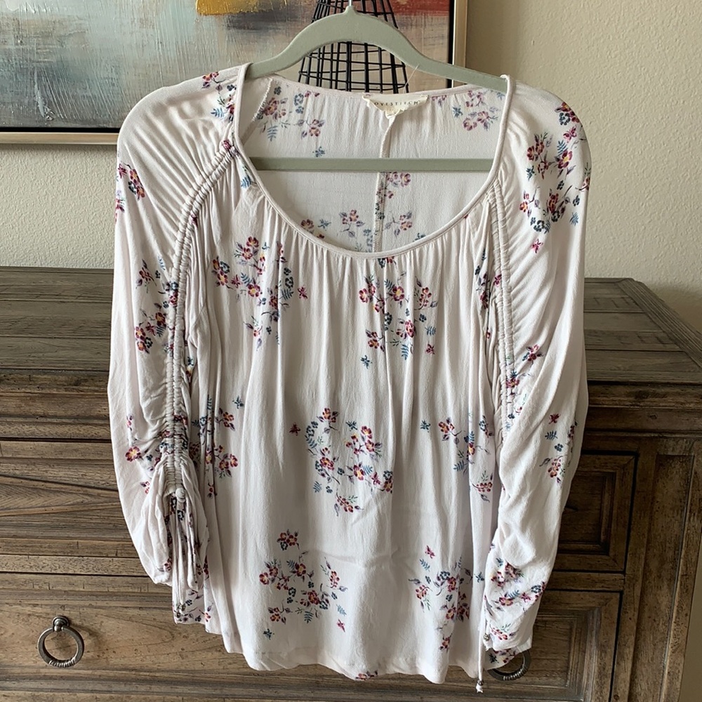 Floral top